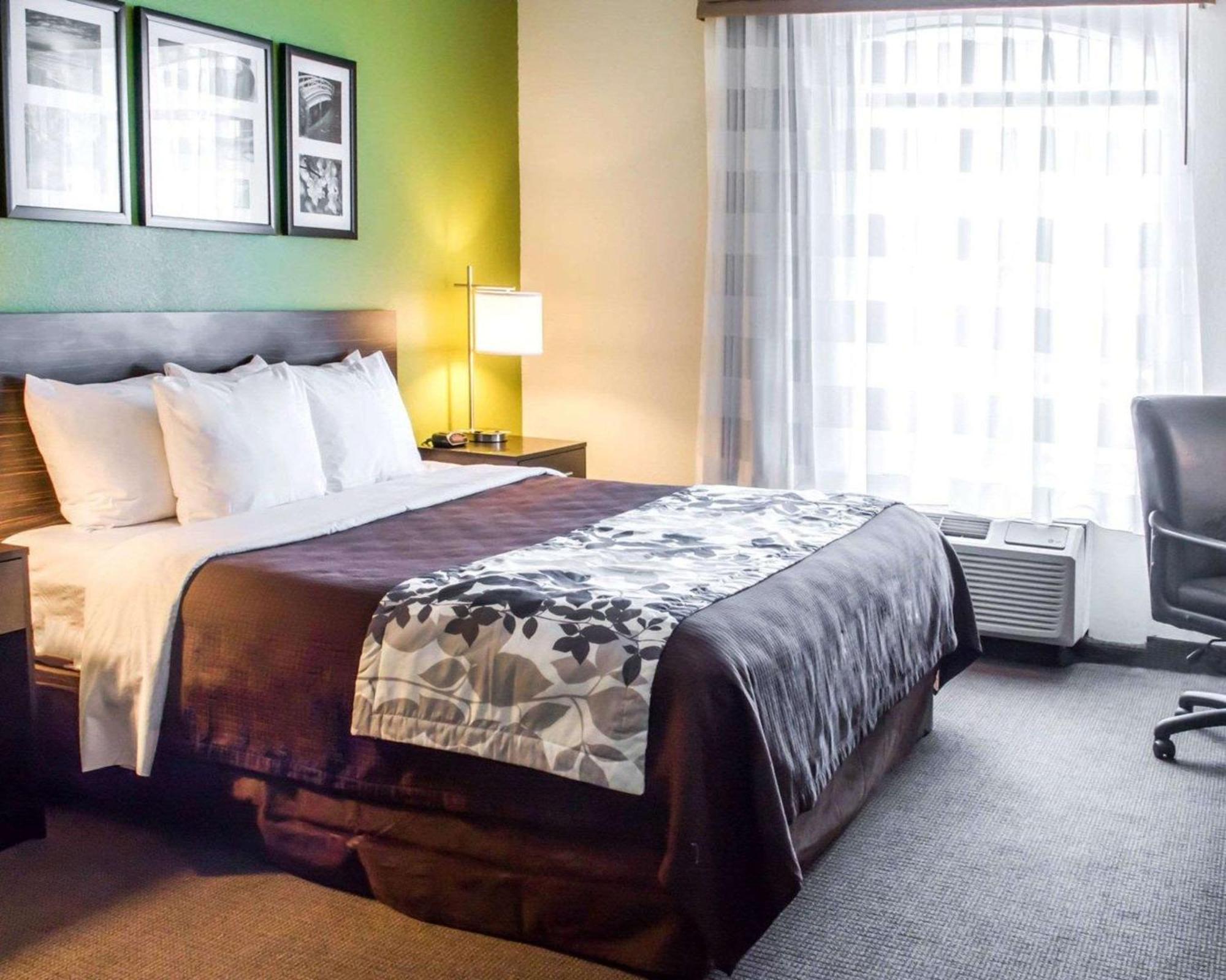 Hotel Sleep & Virginia Horse Center