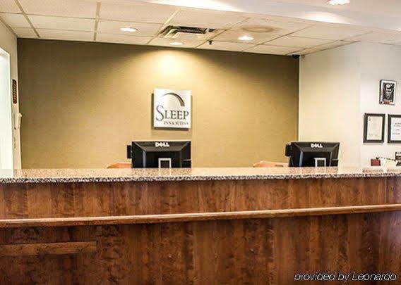 Hotel Sleep & Virginia Horse Center